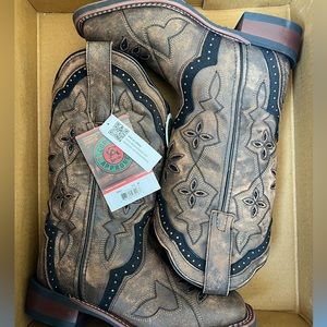 Womens Cowgirl Boots